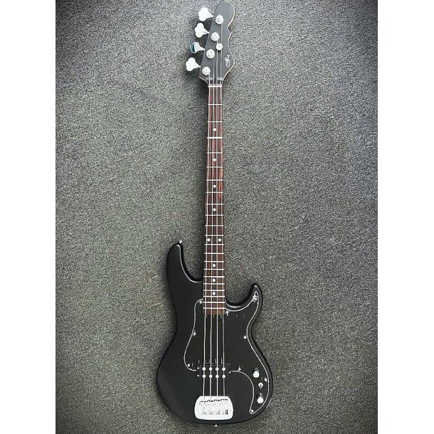 G&L Kiloton Jet Black, Satin "Frost" Top Coat 4-strenget basguitar